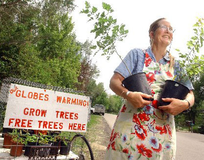 Giving away seedlings for free - combat global warming